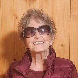 Meet your Posher, Mitzi